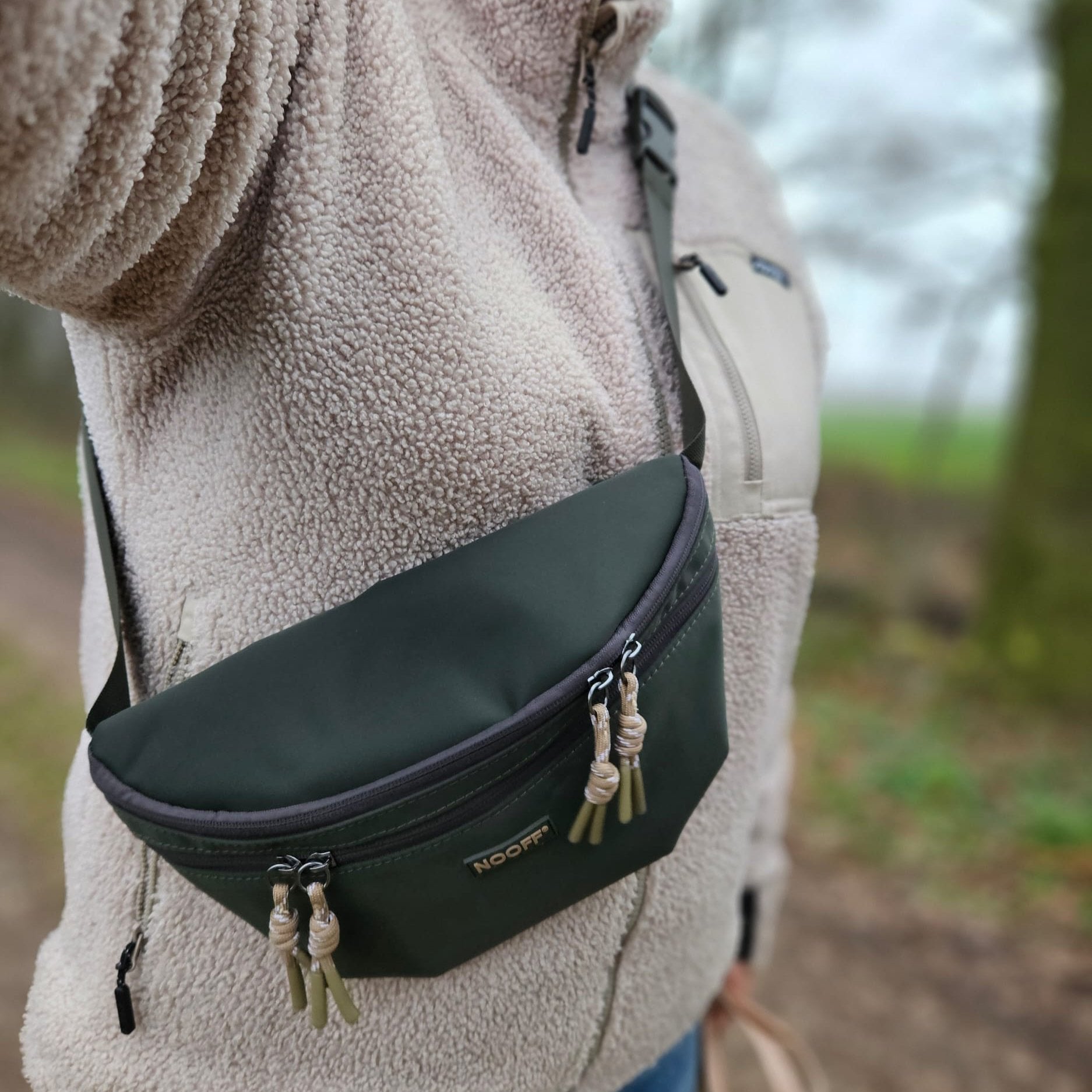 Heuptasje Hond | Crossbody | Olijfgroen